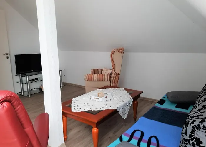 Kuehbach Apartment